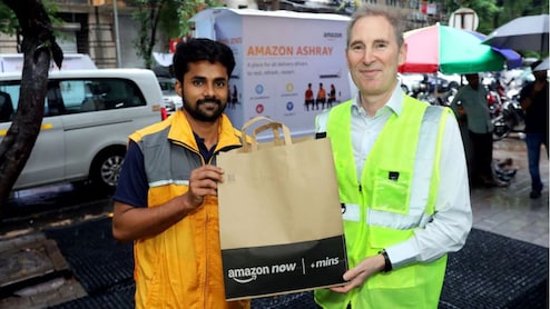 क्विक कॉमर्स के लिए Amazon की बड़ी तैयारी, अब 300 से ज्यादा शहरों में मिनटों में पहुंचेगा सामान