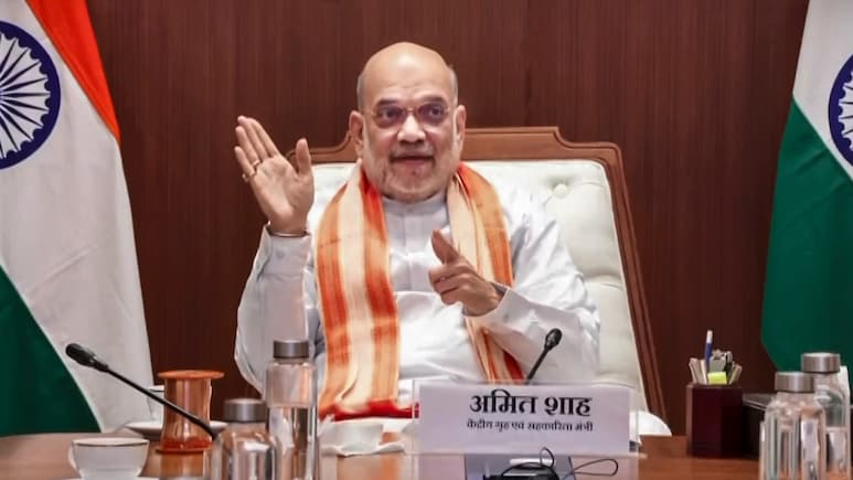 नक्सलवाद के खात्मे के बाद अमित शाह के टारगेट पर घुसपैठ, तीन 'डी' पर देश में शुरू हुआ अभियान