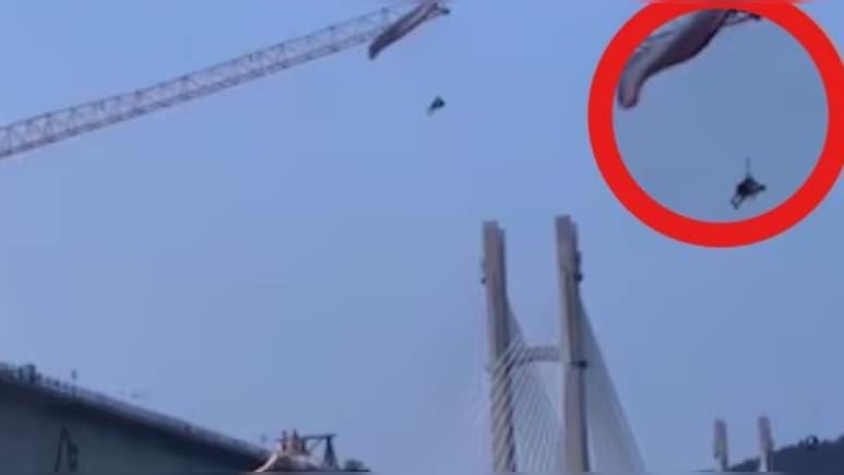 पैराग्लाइडिंग या 'मौत' का खेल, 4 घंटे तक हवा में लटका रहा शख्स, VIDEO देख अटक जाएंगी सांसें