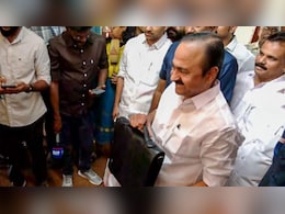 हर परिवार को 25 लाख रुपये तक मुफ्त इलाज, युवाओं के लिए स्टार्टअप, केरल सरकार का बजट में बड़ा ऐलान