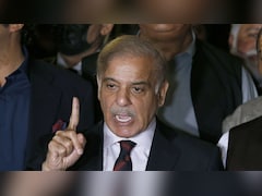 PoK में शहबाज सरकार के खिलाफ गुस्सा, इंटरनेट बंद- टूरिस्ट के आने पर रोक; क्यों आंदोलन पर उतारू लोग?