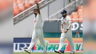 W,W,W,W,W: 23 वर्षीय अफगान गेंदबाज ने किया कमाल, पहले दौरे पर ही गिल-जायसवाल जैसे धुरंधरों को किया परास्त