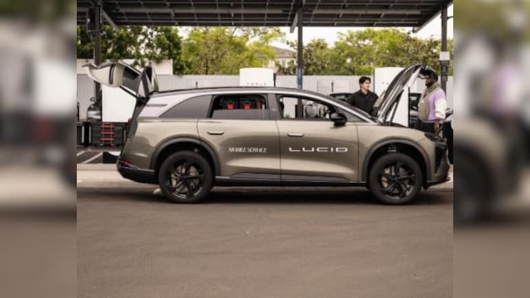 EV Maker Lucid Motors Slashes 18% Jobs, Ends Second Production Shift In Arizona