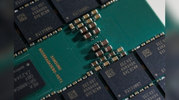 Samsung, SK Hynix Reportedly to Invest $1.3 Trillion Over 10 Years