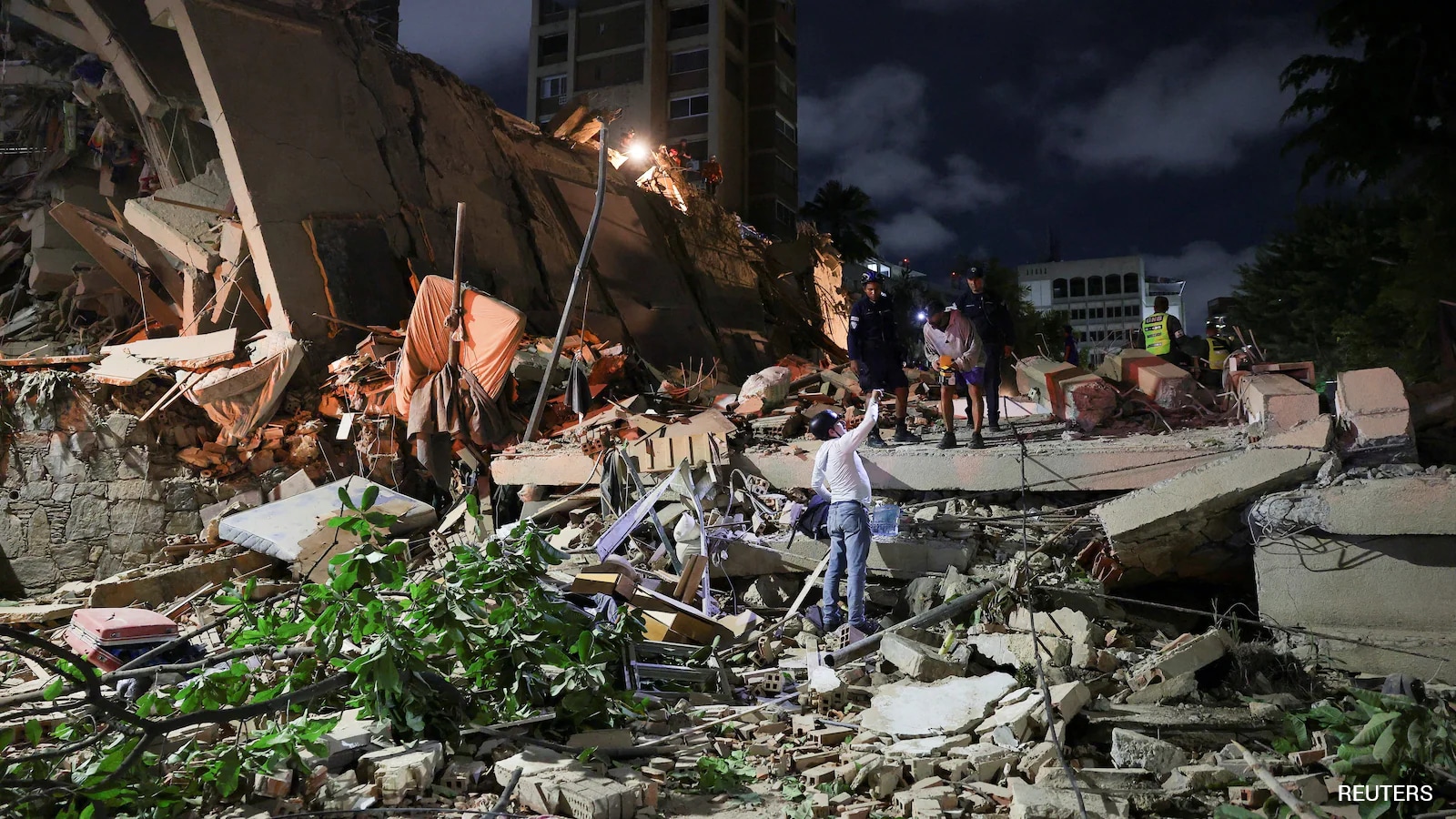 Venezuela Earthquake, 7.5 Magnitude Earthquake Hit Caracas: Simon Bolivar  International Airport, Schools Shut, Emergency Declared In Venezuela
