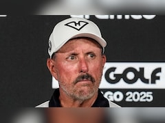 Pat Perez&rsquo;s Ex-Wife Accuses Phil Mickelson Of Showing Her An Explicit Photo