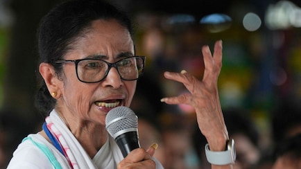बंगाल में 'शिंदे स्टाइल' बगावत के संकेत, ममता से कैसे छिन सकता है TMC का नाम और सिंबल? ये हैं नियम