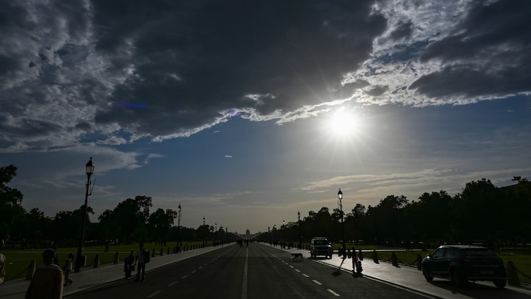 Will It Rain In Mumbai Today? IMD Explains Reasons Behind Slow Monsoon Progress In Maharashtra