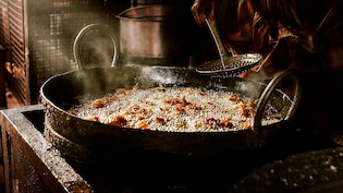 Rats, Cockroaches, Expired Food: FDA Cracks Down On Six Mumbai Eateries