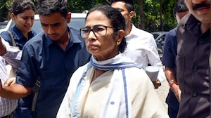 Rebels Vs Team Mamata: Do Rebels Have The Support of 20 MPs?