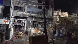 बेटी के लिए मेडिकल पेपर लीक कराने का लगा था आरोप, अग्निकांड वाली बिल्डिंग के मालिक को लेकर बड़ा खुलासा
