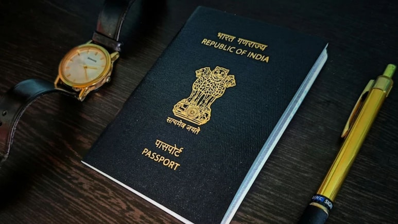 पासपोर्ट बनवाना हुआ महंगा, 1 जुलाई से लगेंगे इतने रुपये, जानिए कितनी बढ़ी फीस