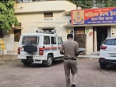 छतरपुर: डंडे से पीट-पीटकर पति की हत्या, खुद थाने पहुंची महिला, बोली- 'इतना पीटा कि मर गया'