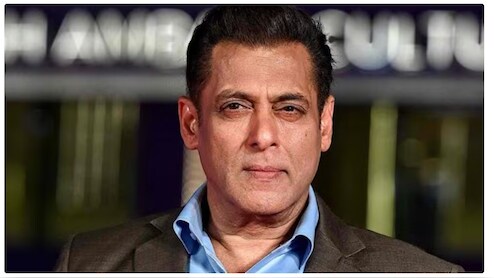 सलमान खान की रूमर्ड गर्लफ्रेंड यूलिया वंतूर की 7 तस्वीरें, 5वीं देख कहेंगे- ऐश्वर्या- कैटरीना से जरा भी नहीं कम