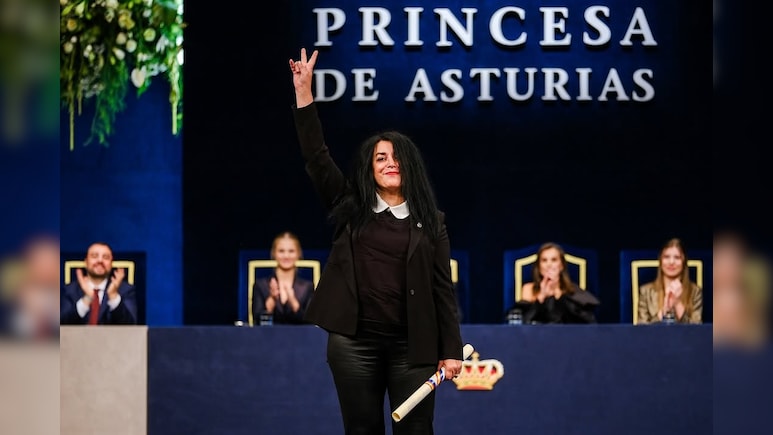 Marjane Satrapi, Artist Behind <i>Persepolis</i> and Vocal Iran Regime Critic, Dies At 56