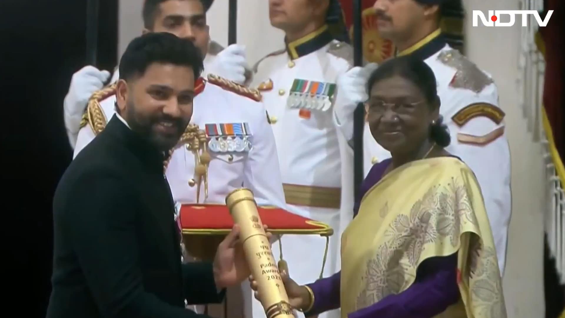 Rohit Sharma Receives Padma Shri From President Droupadi Murmu