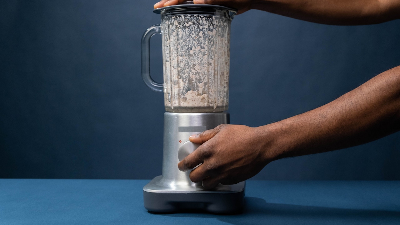 Wet Grinding Vs Dry Grinding: Mistakes That Damage Blades And Motors