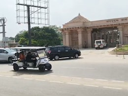 राम मंदिर चढ़ावा चोरी केस: ट्रस्ट सदस्य पर 40% कमीशन का आरोप,  SIT अयोध्&zwj;या से रवाना,  रडार पर कौन-कौन?