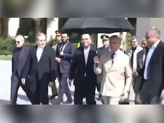 Iran President Left In The Sun? Shehbaz Sharif's 'Umbrella Moment' Goes Viral