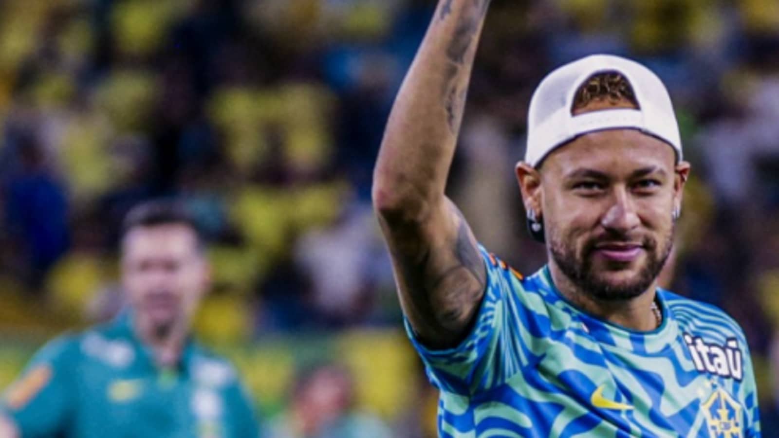 Neymar Rocks Nike Shox R4 Brazil Edition At The Maracana After Brazil Beat Panama 6-2