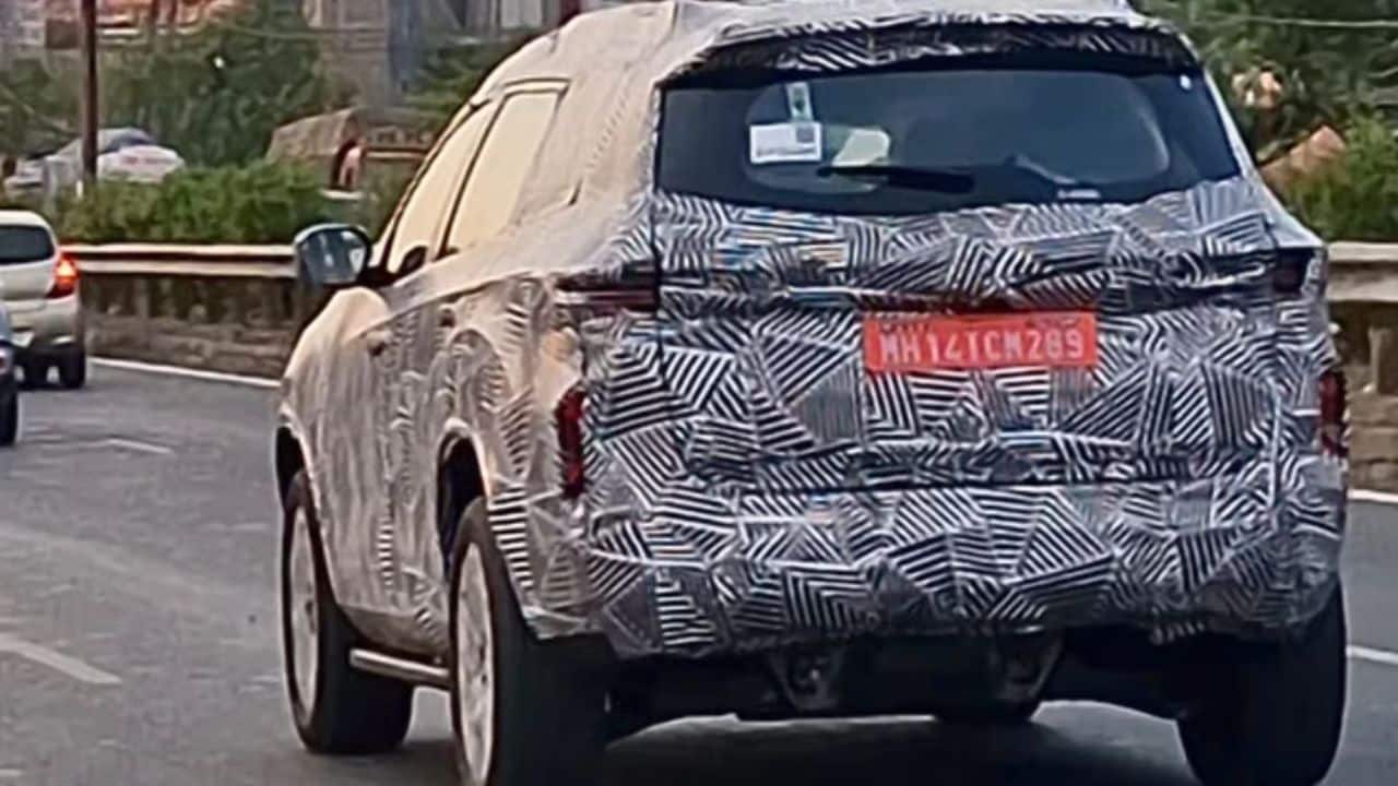 Tata Safari EV Spy Shot