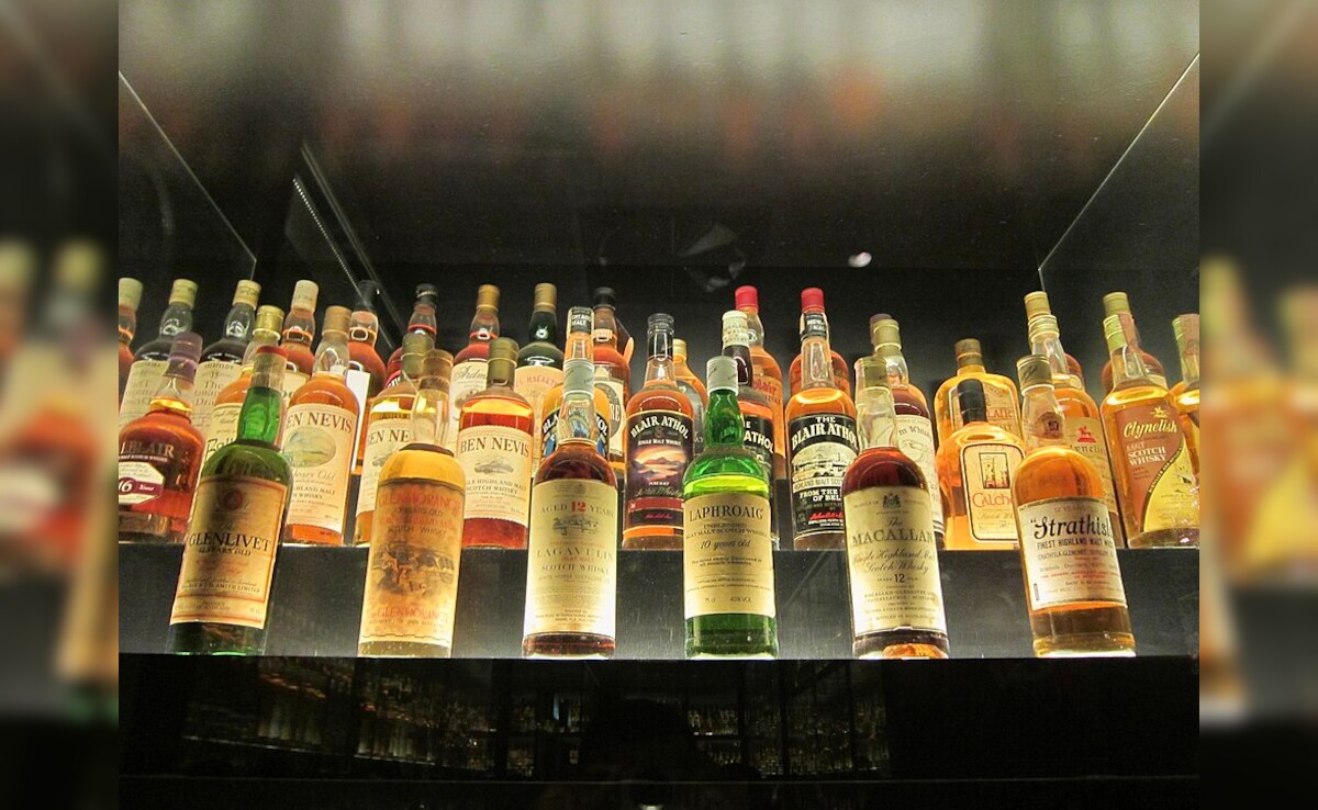 India Can Hike Scotch Whisky Duties If UK Doesn't Bend On Steel: Report