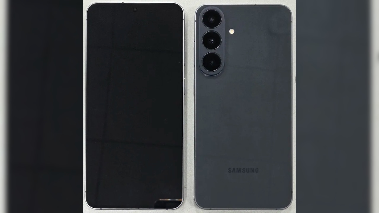 Design wise, the S26 FE looks set to maintain Samsung's familiar visual identity. Design wise, the S26 FE looks set to maintain Samsung's familiar visual identity.