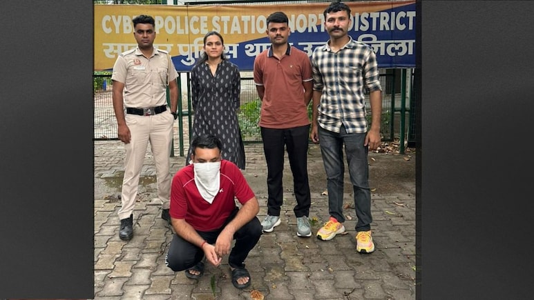 AI से अश्लील तस्वीरें बनाकर लड़कियों को ब्लैकमेल करता था शातिर, दिल्ली पुलिस ने दबोचा