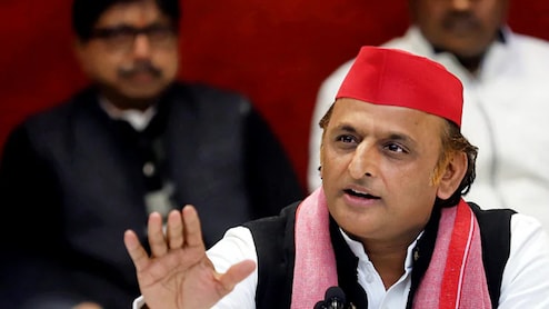 राम मंदिर में करोड़ों के चढ़ावे गायब होने के आरोप से फैली सनसनी, अखिलेश ने की अदालत से संज्ञान लेने की मांग