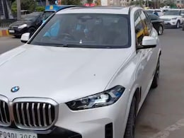 इंदौर मेट्रो प्रोजेक्ट के निर्माण में लापरवाही, ऑडी कार पर गिरा भारी छज्जा, थाने पहुंचा मामला&nbsp;