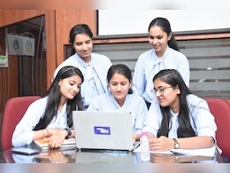 किस राज्य में बढ़ीं कितनी मेडिकल सीटें, NEET री-एग्जाम से पहले देख लीजिए पूरा आंकड़ा