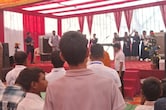 खेत में करा रहे थे धर्म पर&zwj;िवर्तन, पुल&zwj;िस ने मारा छापा; 11 ग&zwj;िरफ्तार