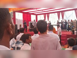 खेत में करा रहे थे धर्म पर&zwj;िवर्तन, पुल&zwj;िस ने मारा छापा; 11 ग&zwj;िरफ्तार&nbsp;