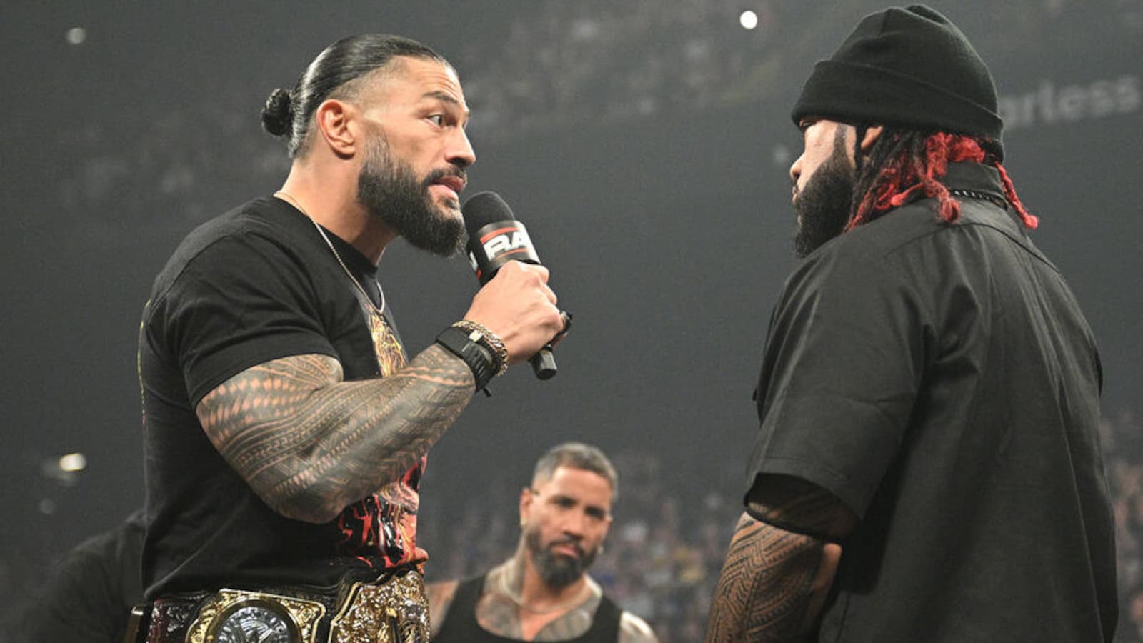 Roman Reigns Gives Jacob Fatu A Mysterious Order After Brutal WWE RAW Attack On LA Knight