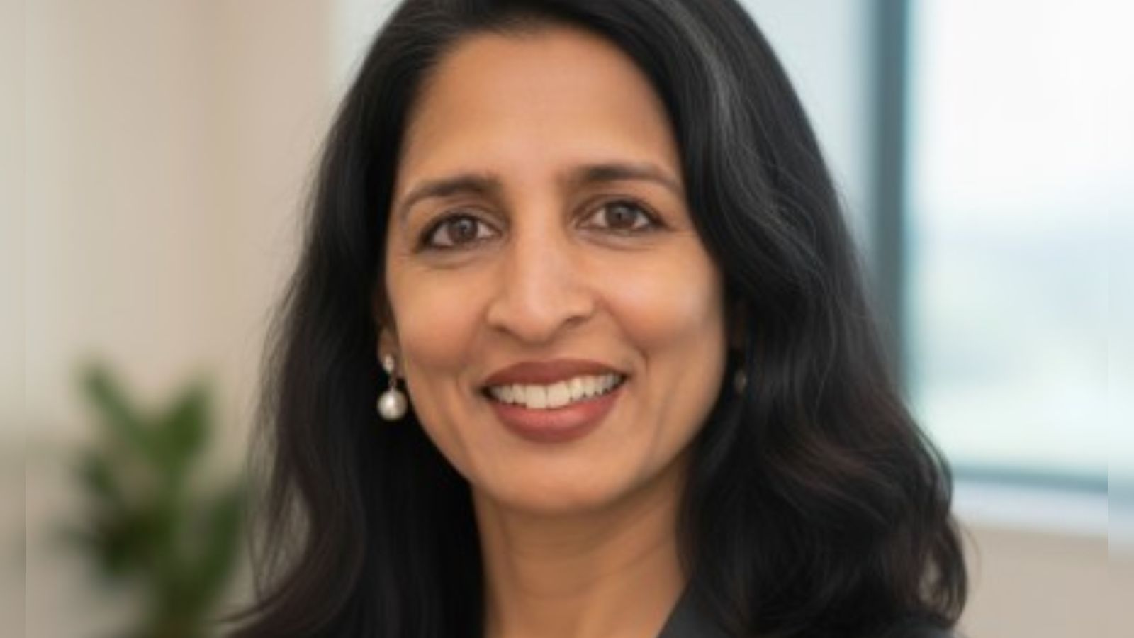 Meet Jayshree Ullal, Indian-Origin CEO On US' Richest Self-Made Women List Meet Jayshree Ullal, Indian-Origin CEO On US' Richest Self-Made Women List