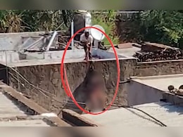 VIDEO: सनकी आशिक की क्रूरता! नाबालिग को कुल्हाड़ी से मारा, गर्दन में रस्सी बांधकर छत से लटकाया