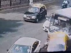 मुंबई में BEST बस ने वाहनों को मारी टक्कर, एक युवक की मौत, 3 घायल, हादसे का CCTV सामने आया