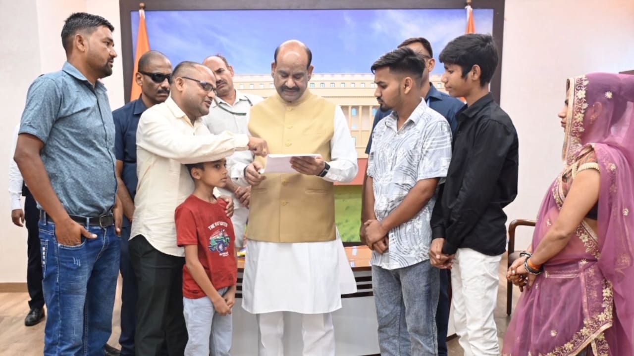 ओम बिरला से की मुलाकात ओम बिरला से की मुलाकात