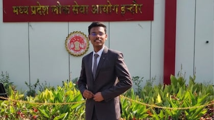 Success Story: 10वीं में स्कूल छोड़ना पड़ा, MPPSC में 6 बार मिली असफलता, अब पहली रैंक लाकर बने FSO अधिकारी