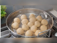 लोई और फिलिंग के झंझट को कहें बाय-बाय, इस तरीके से घर पर बनाएं सॉफ्ट मोमोज
