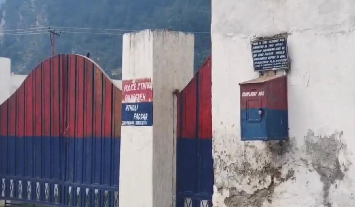 40 Soldiers Face FIR For Storming J&K Police Station After Vehicle Seizure