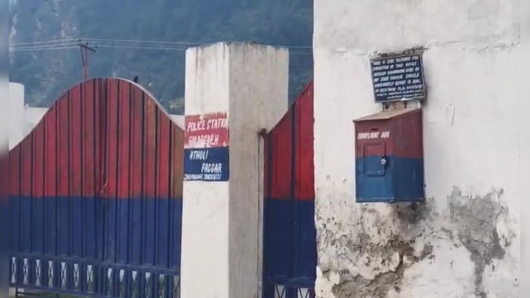 40 Soldiers Face FIR For Storming J&K Police Station After Vehicle Seizure