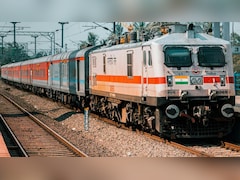 NEET एग्जाम के लिए रेलवे चलाएगा 6 स्पेशल ट्रेनें, यहां जानें टाइमिंग, रूट और बुकिंग की सारी डिटेल