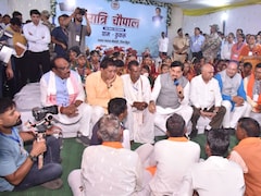 CM मोहन ने कुकरू में लगाई रात्रि चौपाल, सुनीं ग्रामीणों की समस्याएं, अधिकारियों को दिए निर्देश