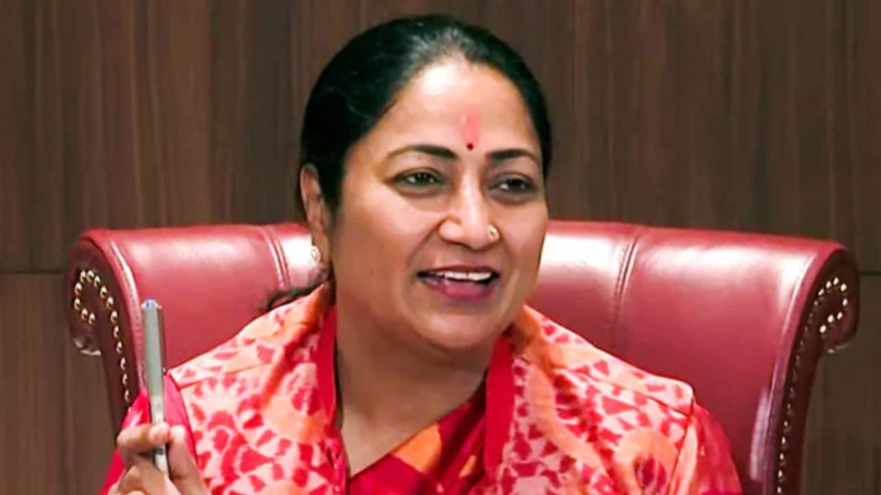द‍िल्‍ली में फोर्टिस अस्पताल मांगता रहा पैसे, मरीज की चली गई जान; अब CM रेखा गुप्ता ने लिया बड़ा एक्शन