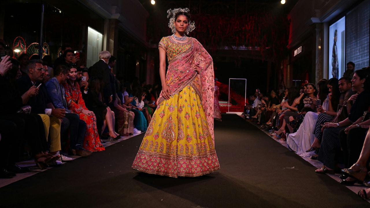 Which lehenga do you want to choose to recreate the look of Deepika Padukone from YJHD?