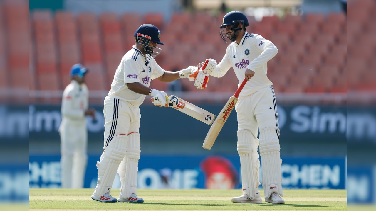 India vs Afghanistan LIVE, One-Off Test Match Day 1: Shubman Gill Slams Stunning 100; Rishabh Pant Goes '6, 6, 6'
