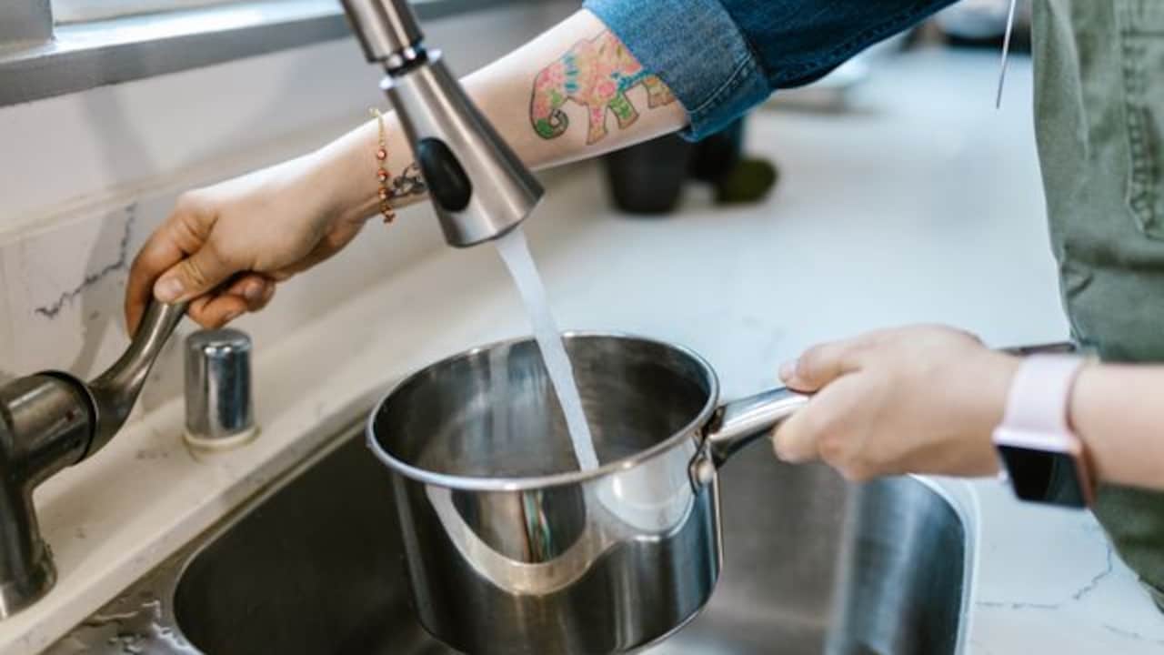 Modern kitchen upgrades every home deserves for efficiency Modern kitchen upgrades every home deserves for efficiency