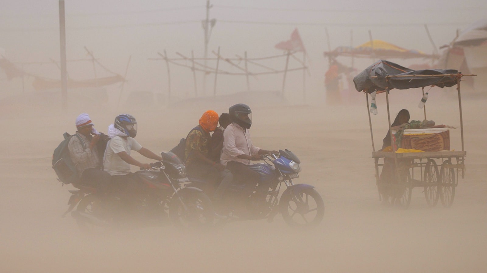 Massive Dust Storm Hits Delhi, Noida, Gurugram; IMD Issues Orange Alert — Watch