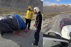 Aftermarket Roof Racks, A Scary Choice For Ladakh/Spiti Road Trip - Viral Video Reveals Why